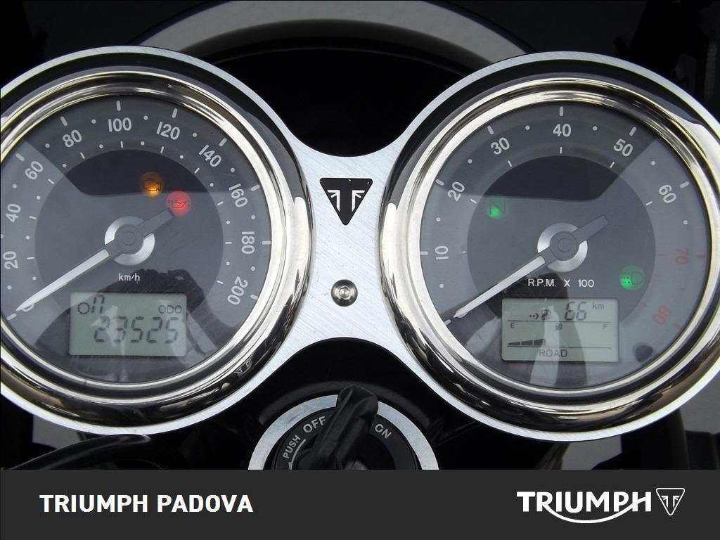 TRIUMPH Bonneville 1200 T120 Black Abs