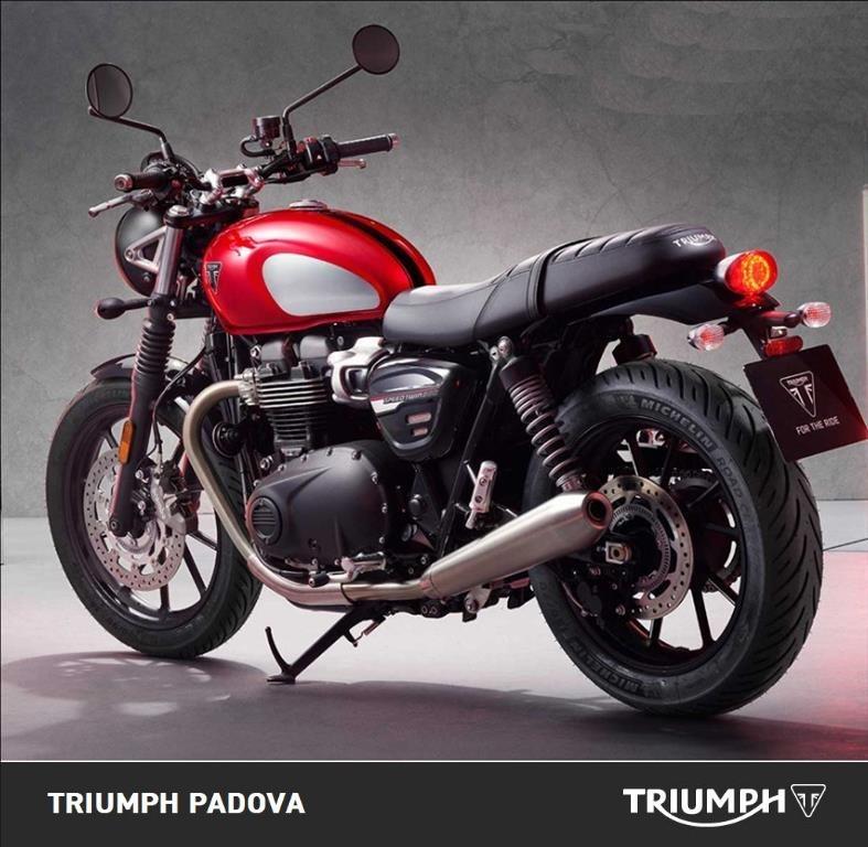 TRIUMPH Speed Twin 900 Chrome Edition Abs