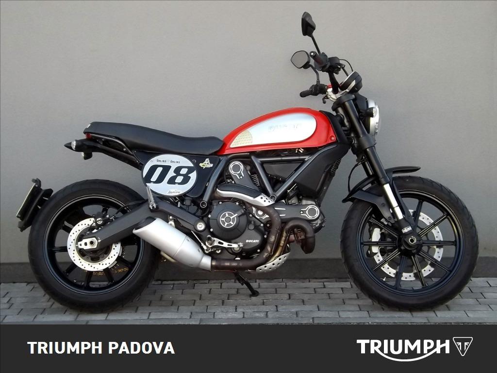 DUCATI Scrambler 800 Icon Red