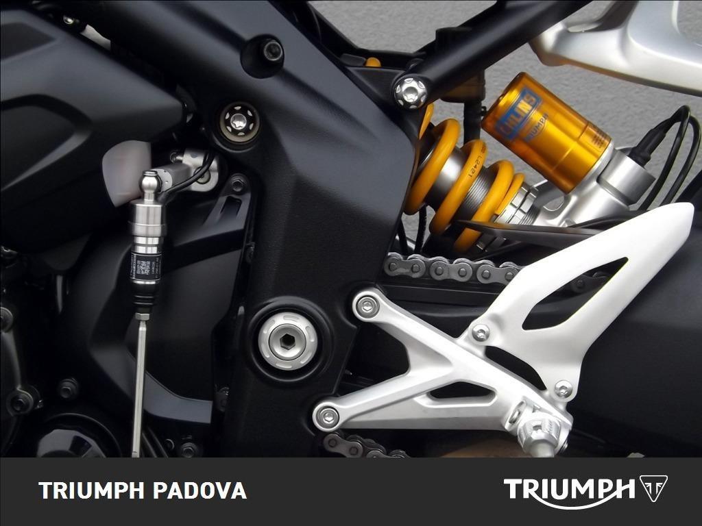 TRIUMPH Speed Triple 1200 RR Abs