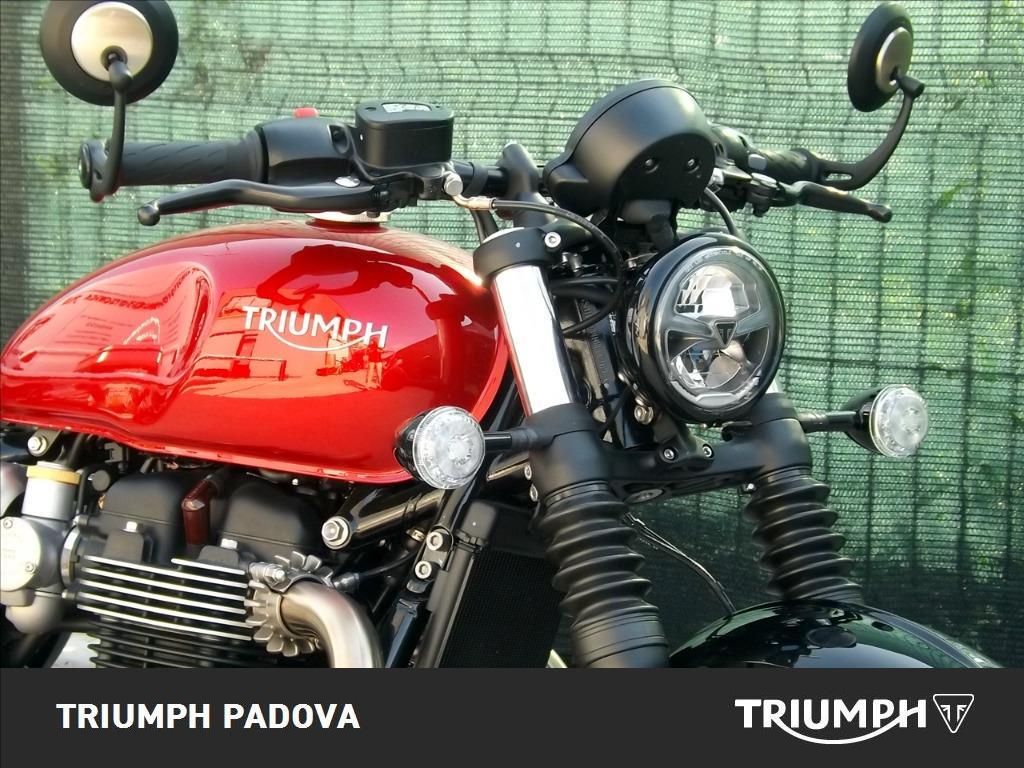 TRIUMPH Bonneville 1200 Bobber 