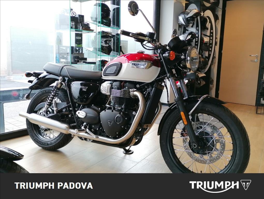 TRIUMPH Bonneville 900 T100 