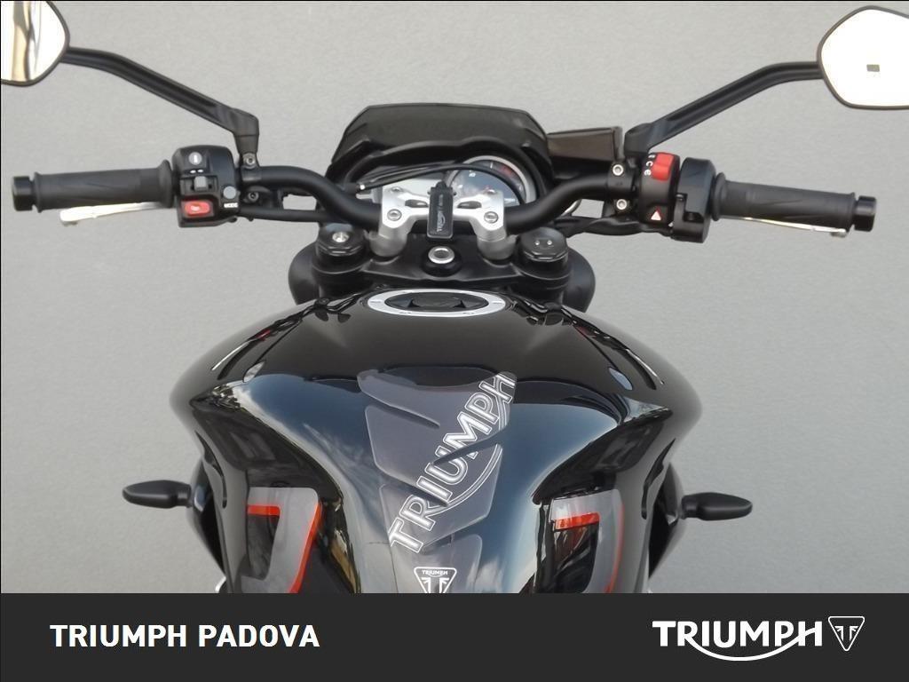 TRIUMPH Street Triple 765 R
