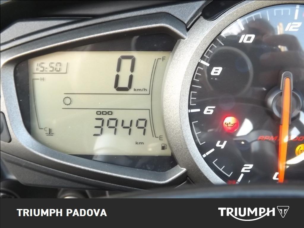 TRIUMPH Street Triple 765 R