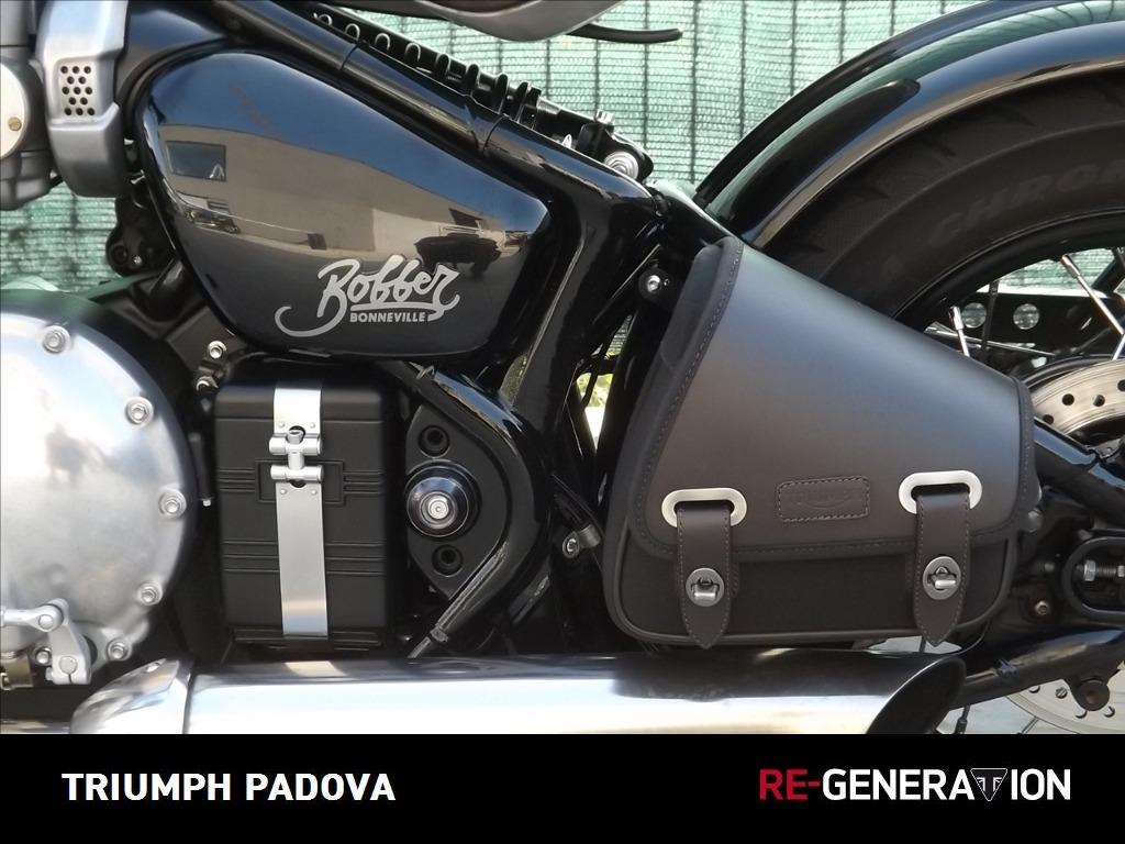 TRIUMPH Bonneville 1200 Bobber 