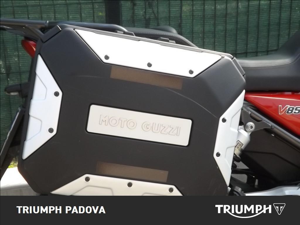 MOTO GUZZI V85 TT Abs