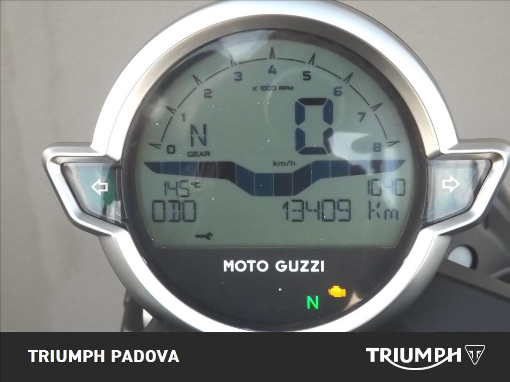 MOTO GUZZI V7 850 Stone Abs