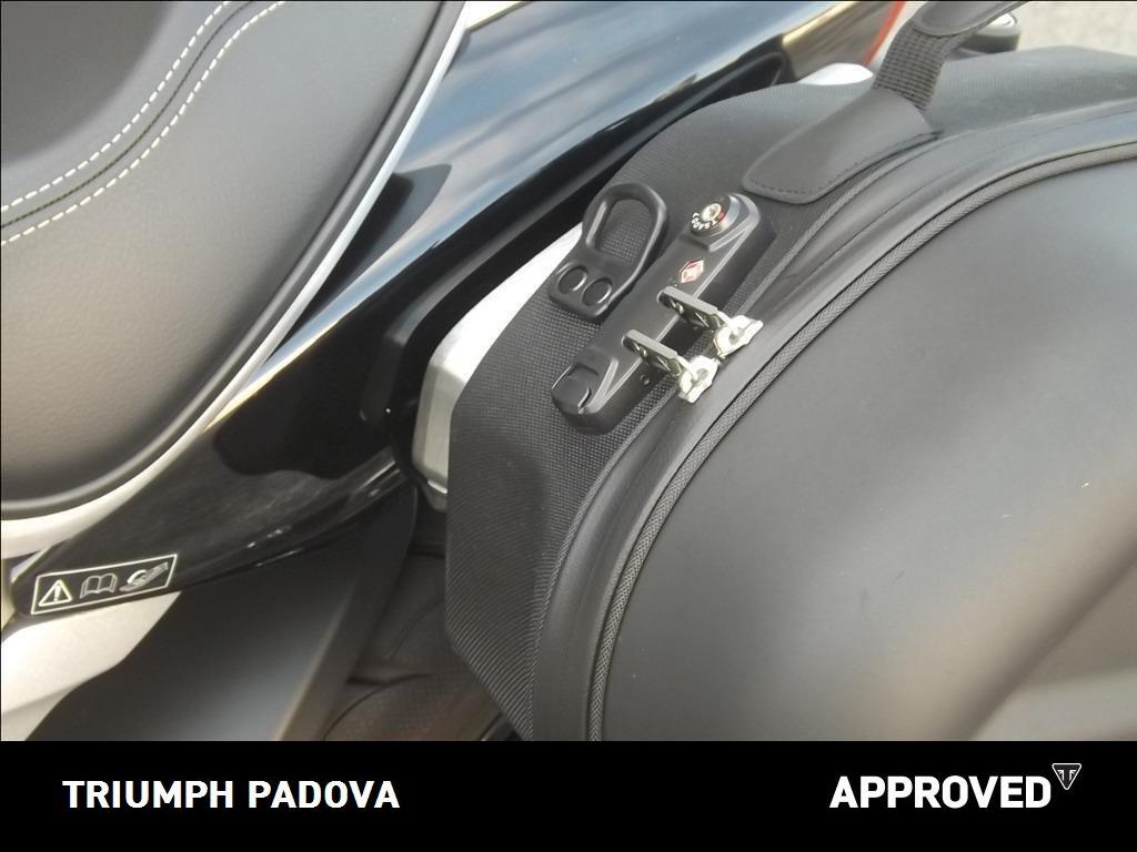 TRIUMPH Rocket III 2500 R