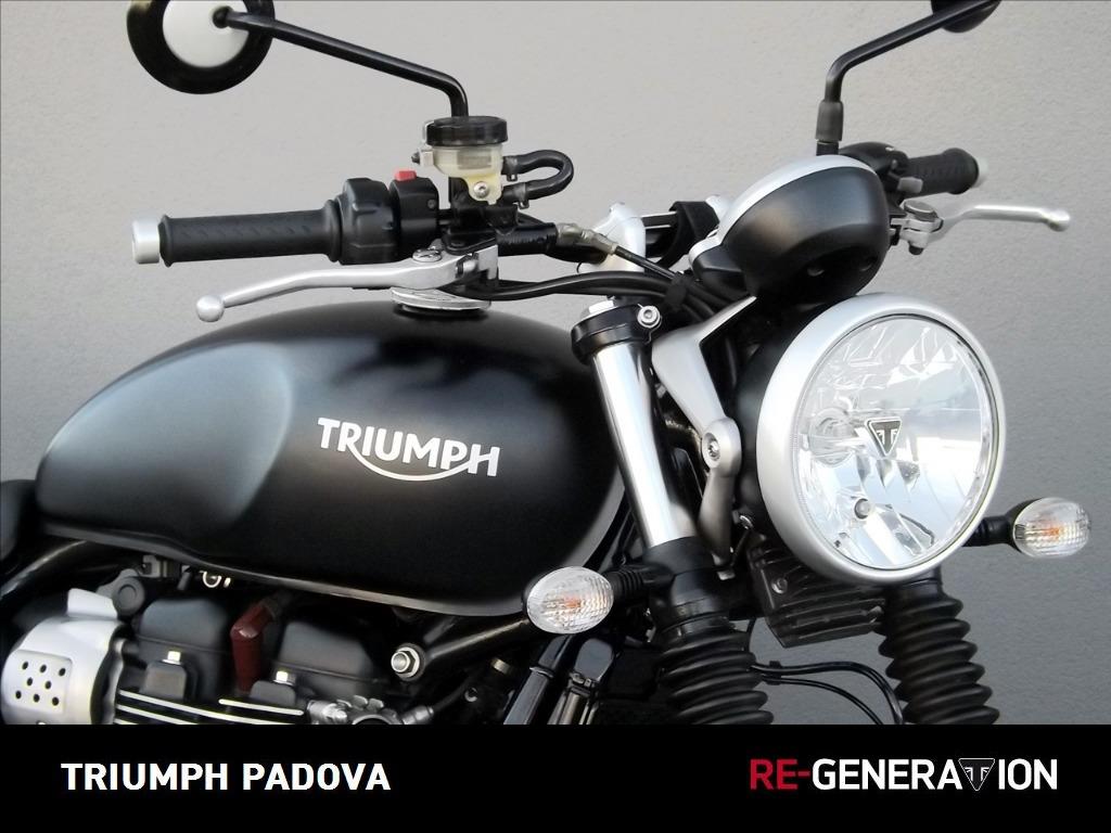 TRIUMPH Street Twin 900 