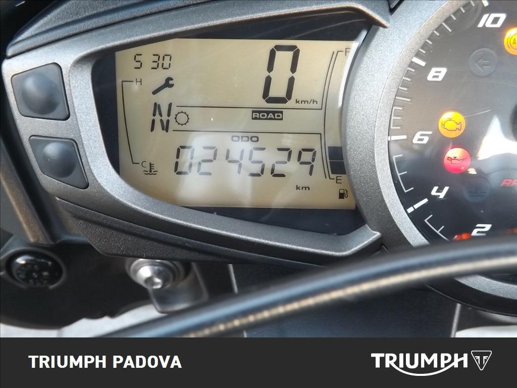 TRIUMPH Street Triple 765 R Low seat