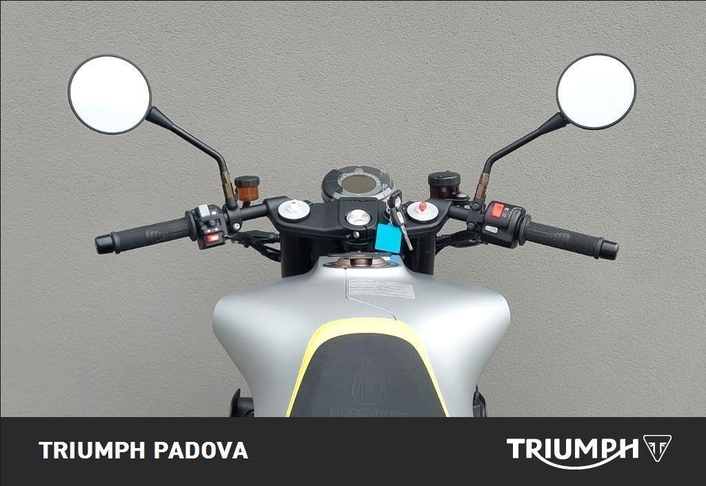 HUSQVARNA Vitpilen 701 4T