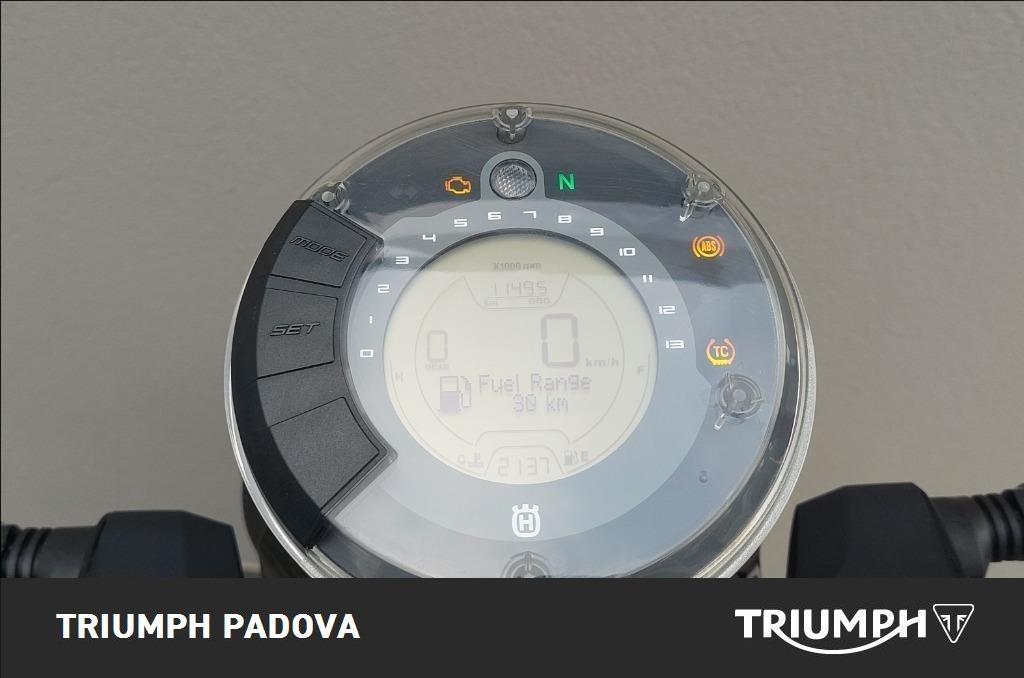 HUSQVARNA Vitpilen 701 4T