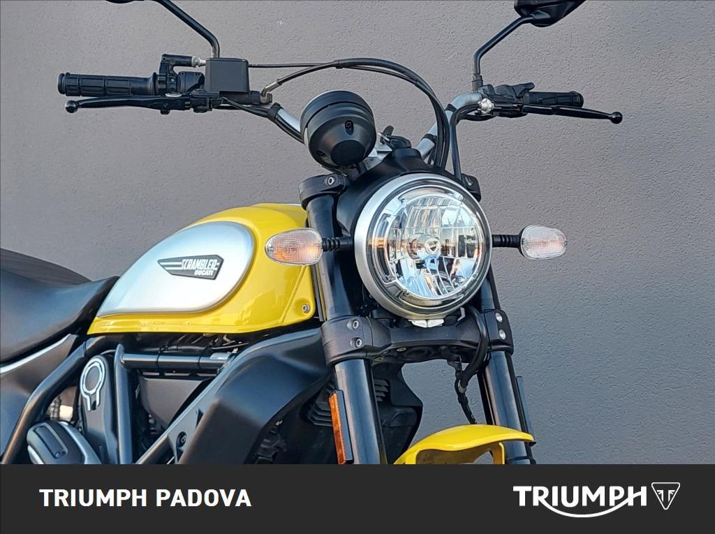 DUCATI Scrambler 800 Icon Yellow