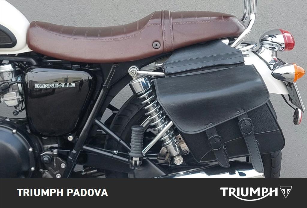 TRIUMPH Bonneville 865 SE