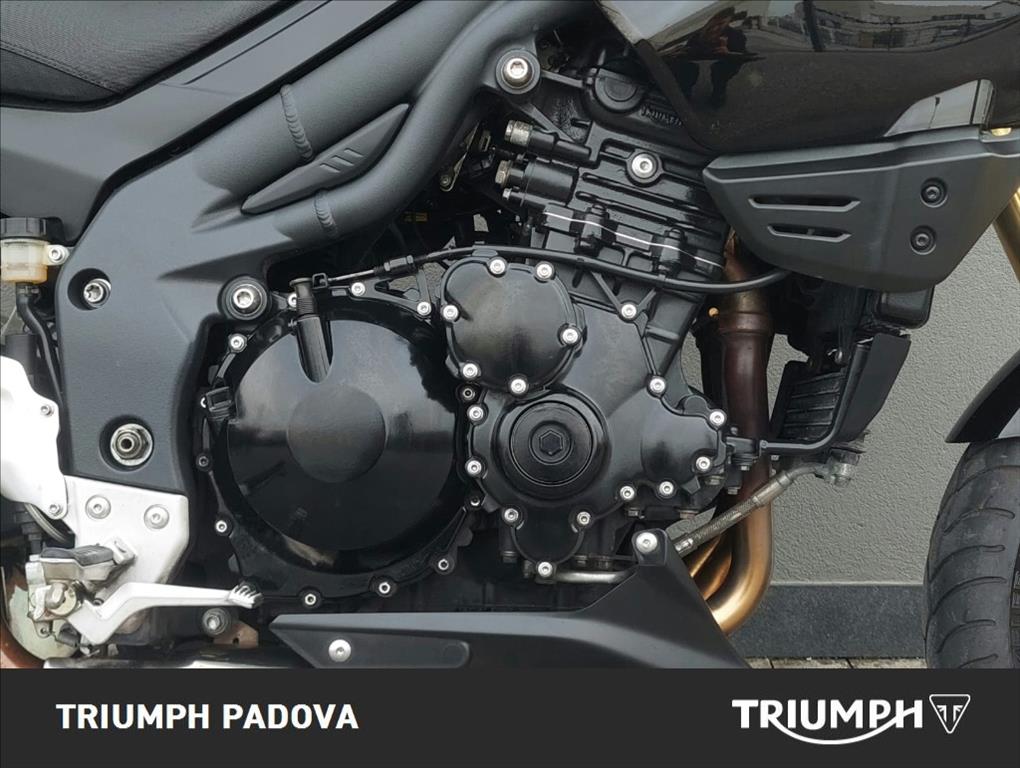 TRIUMPH Tiger 1050 