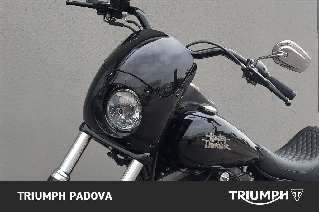 HARLEY DAVIDSON Dyna Street Bob 1690 Special abs