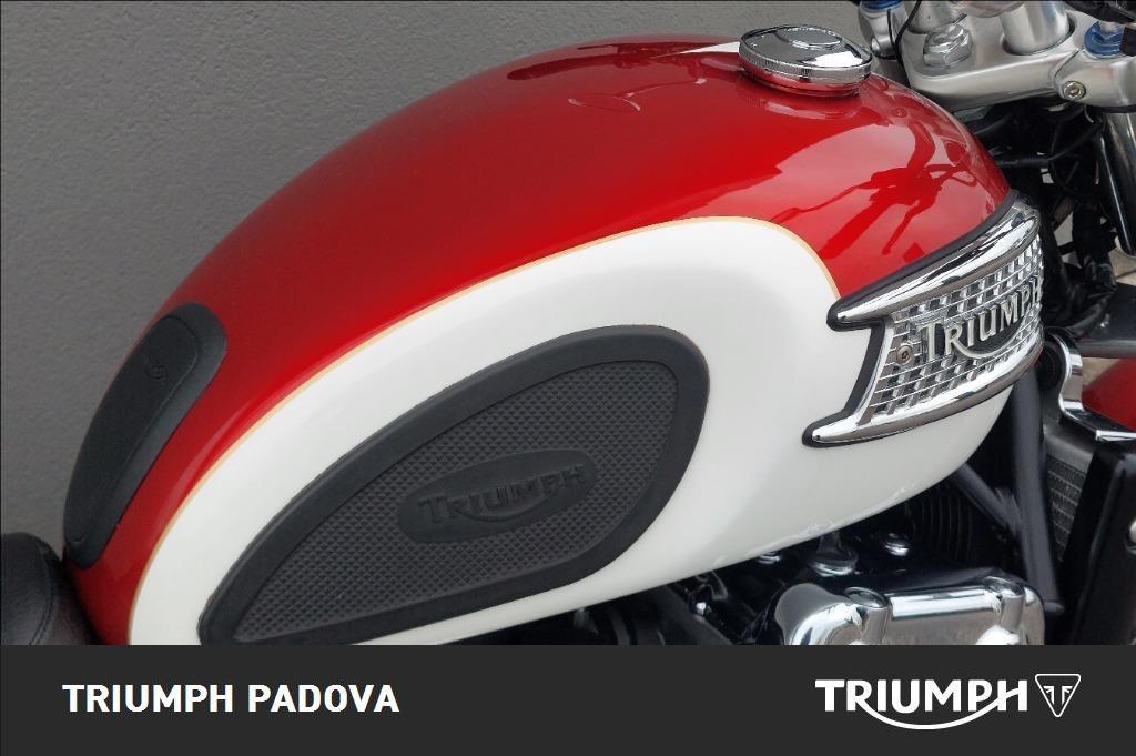 TRIUMPH Thunderbird 900 