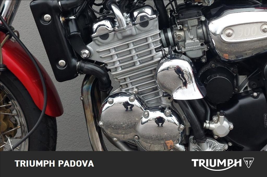 TRIUMPH Thunderbird 900 