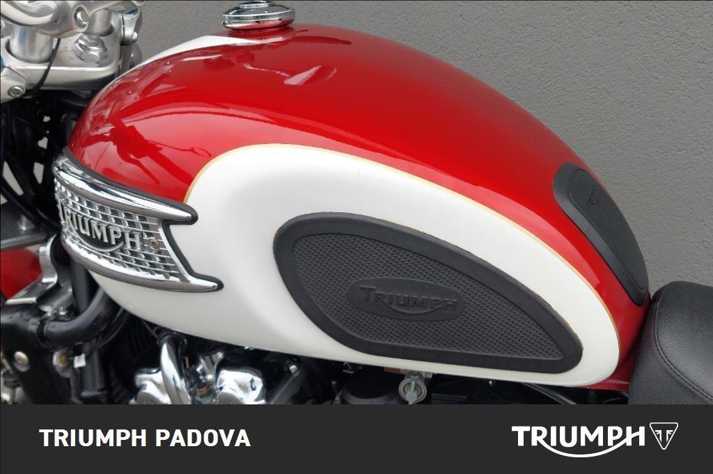 TRIUMPH Thunderbird 900 