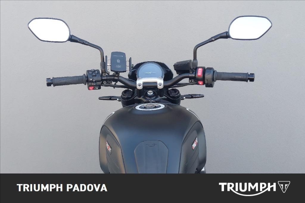 TRIUMPH Trident 660 Abs