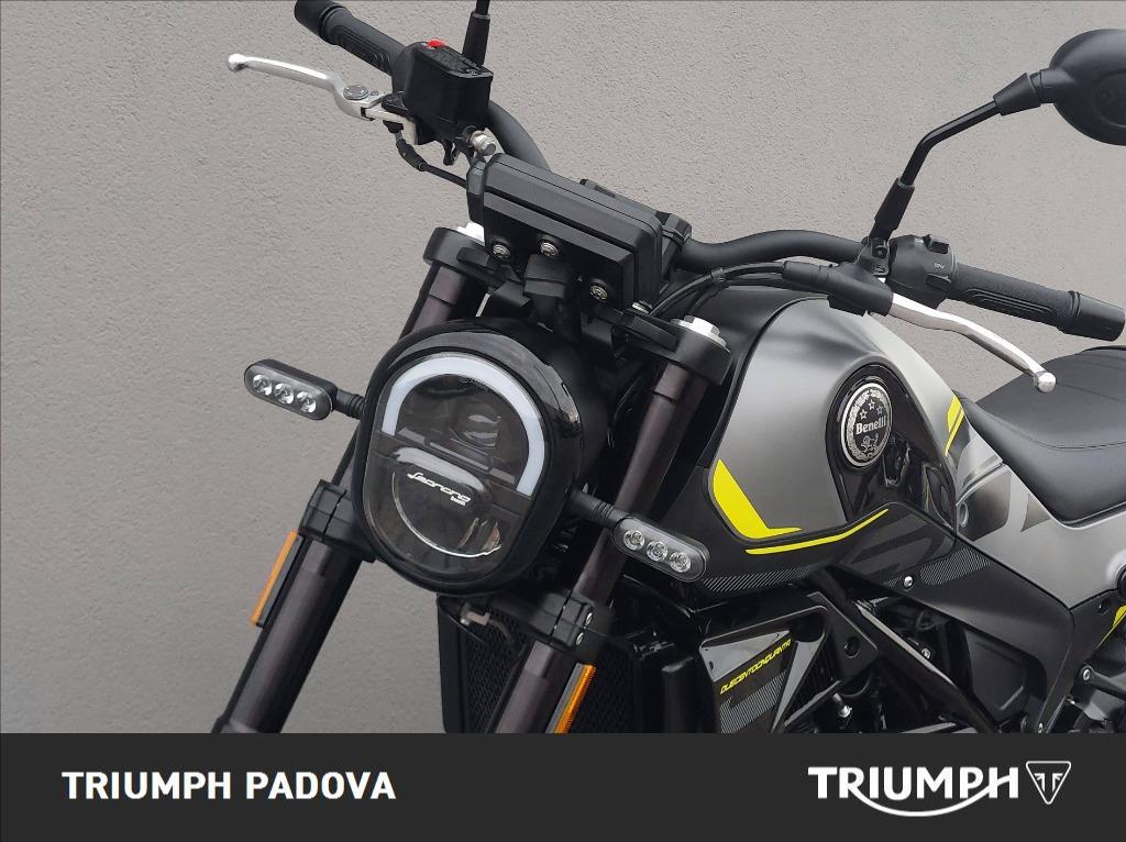 BENELLI Leoncino 250 E5