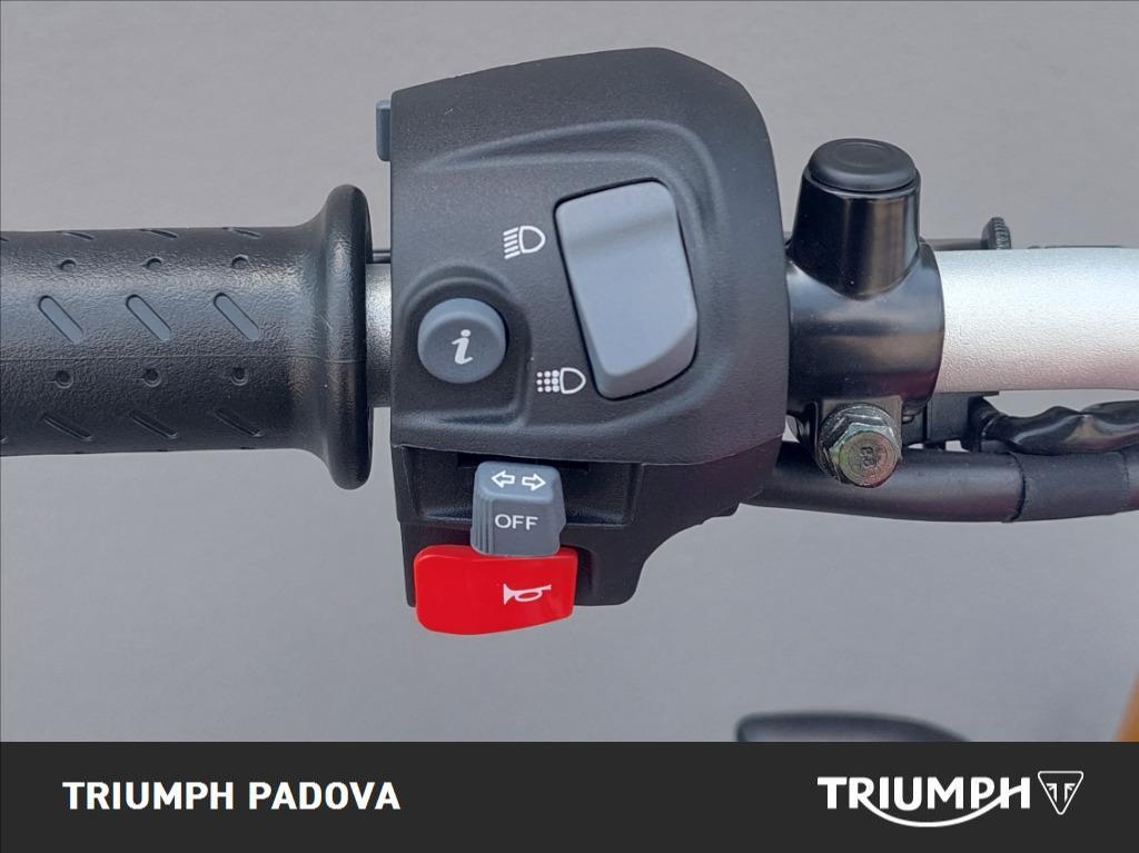 TRIUMPH Speed 400 Abs