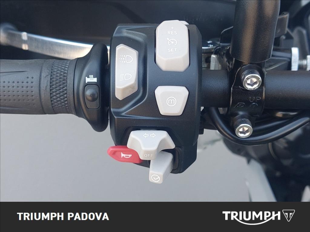 TRIUMPH Tiger 800 XCX Abs