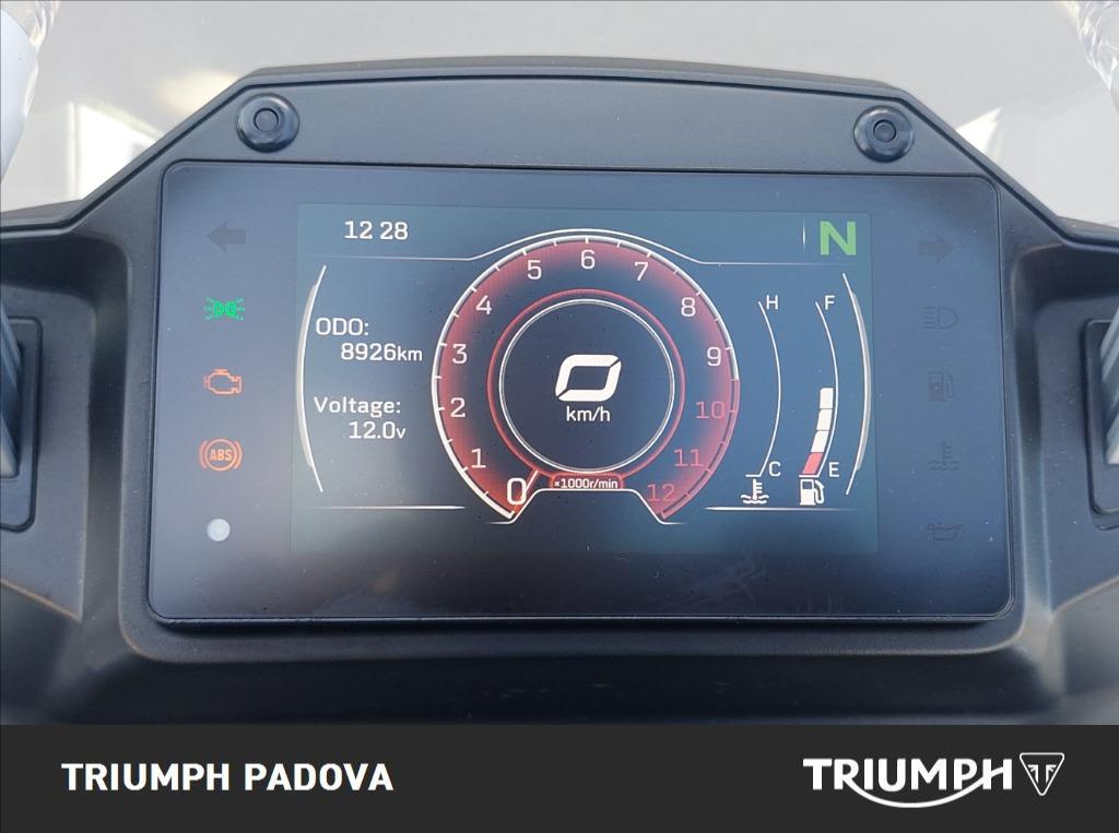 CFMOTO 650 MT Abs