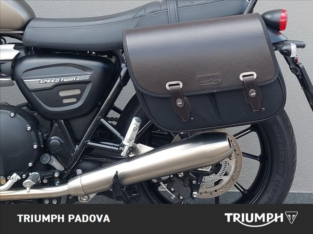 TRIUMPH Street Twin 900 