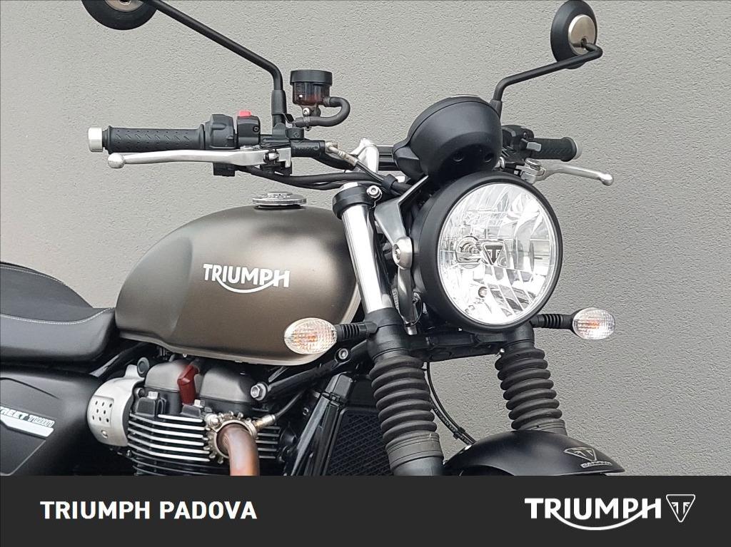 TRIUMPH Street Twin 900 