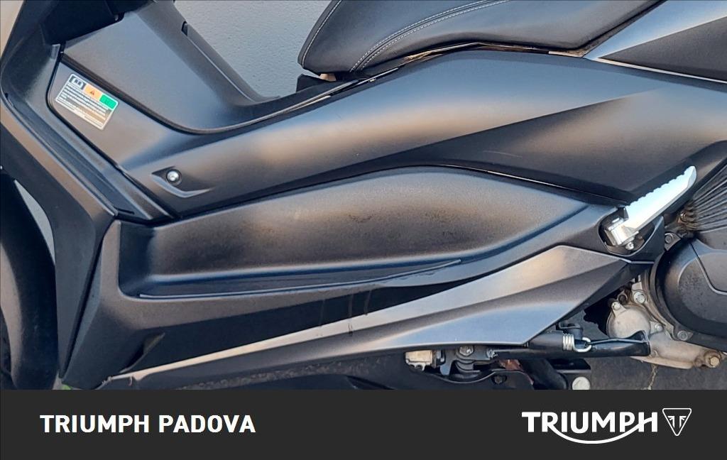 YAMAHA X-Max 125 Abs
