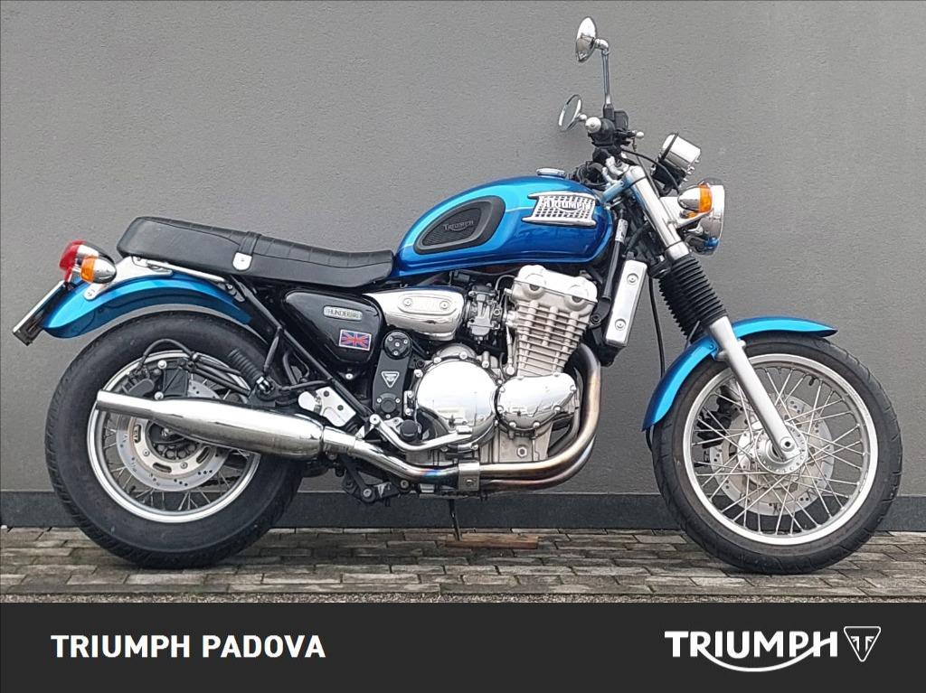 TRIUMPH Thunderbird 900 