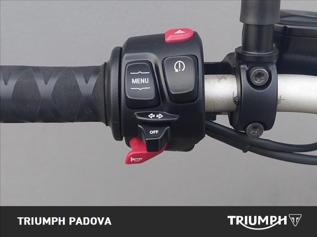 BMW R 1200 nineT ScrambleAbs