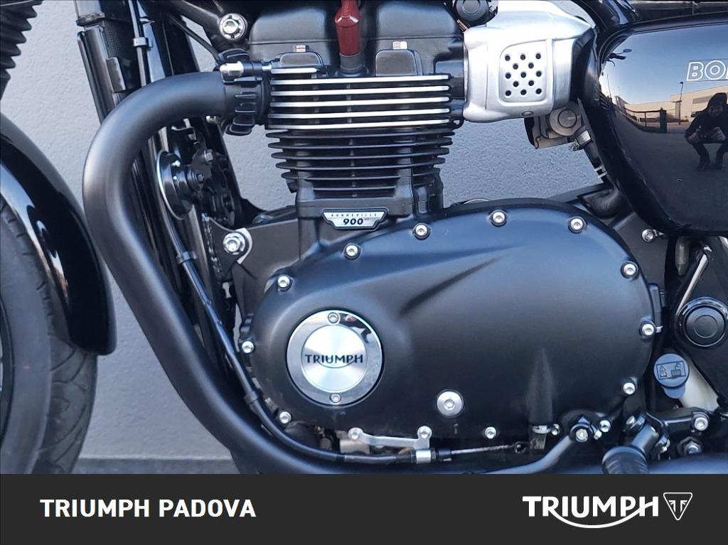 TRIUMPH Bonneville 900 T100 Black