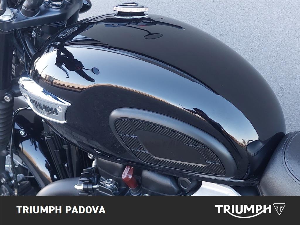 TRIUMPH Bonneville 900 T100 Black