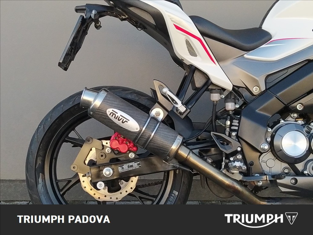 KEEWAY MOTOR RKF 125 E4