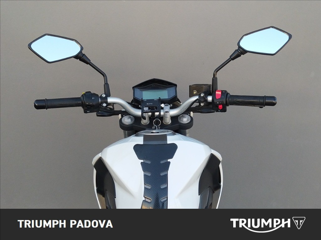 KEEWAY MOTOR RKF 125 E4