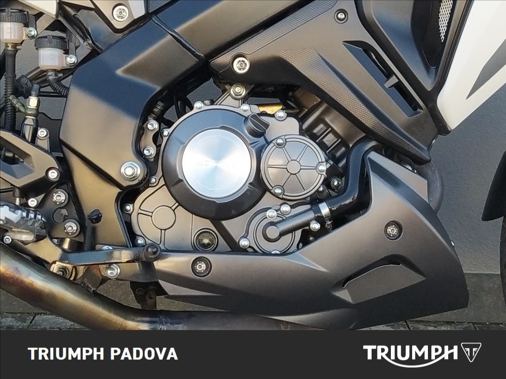 KEEWAY MOTOR RKF 125 E4