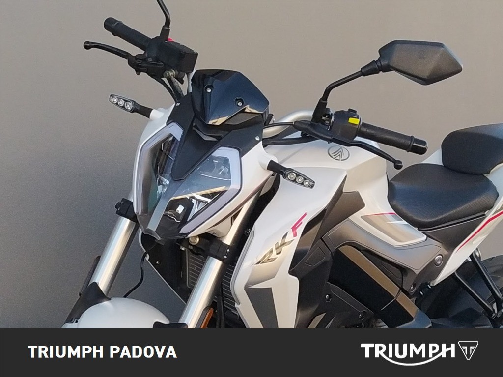 KEEWAY MOTOR RKF 125 E4