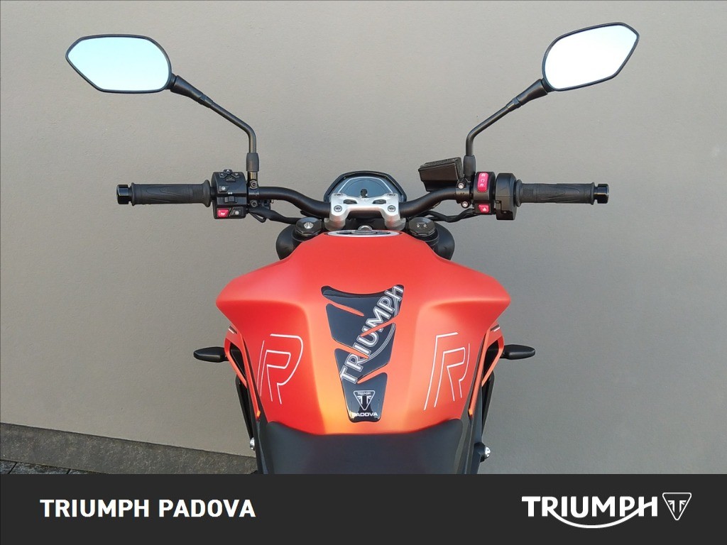 TRIUMPH Street Triple 765 R