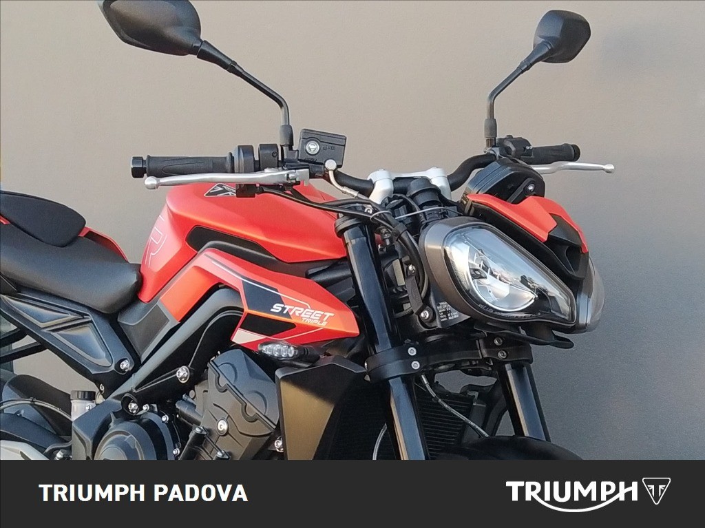 TRIUMPH Street Triple 765 R