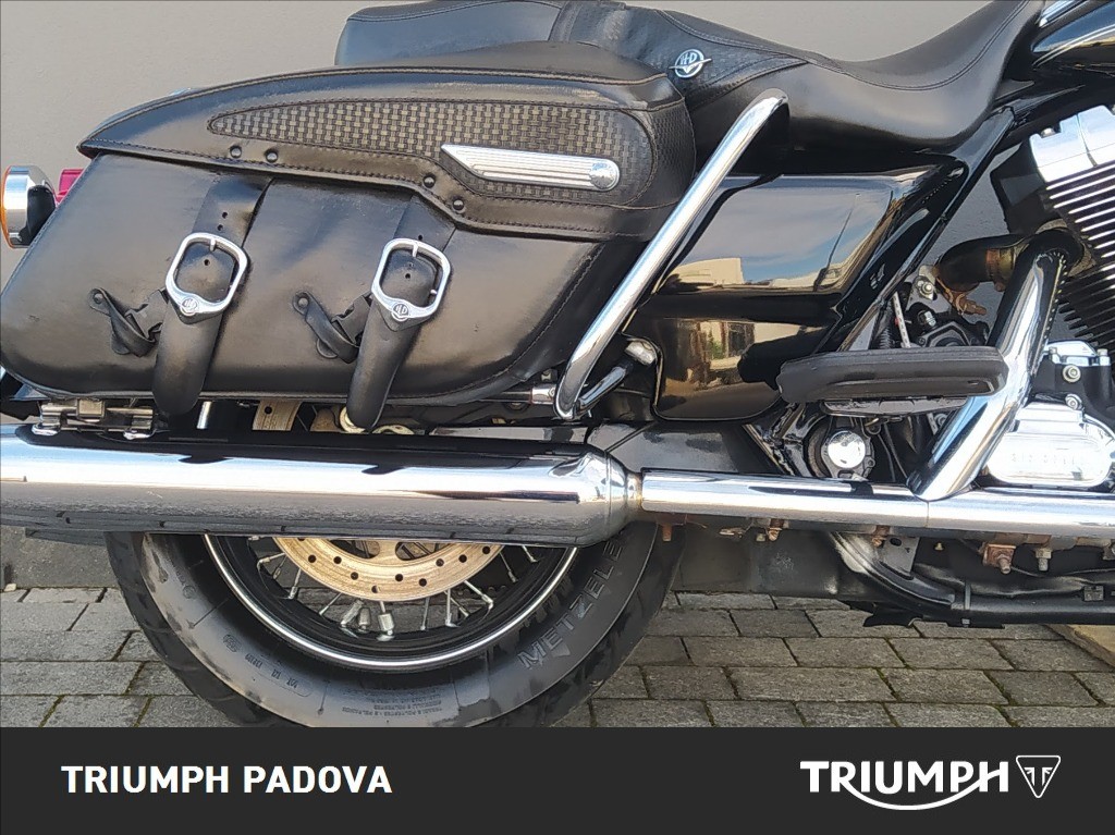 HARLEY DAVIDSON Road King 1584 FLHRC  Classic