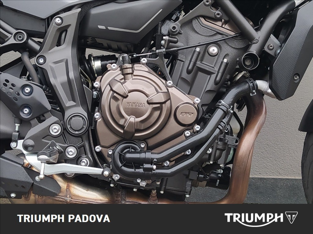 YAMAHA MT-07 690 Abs