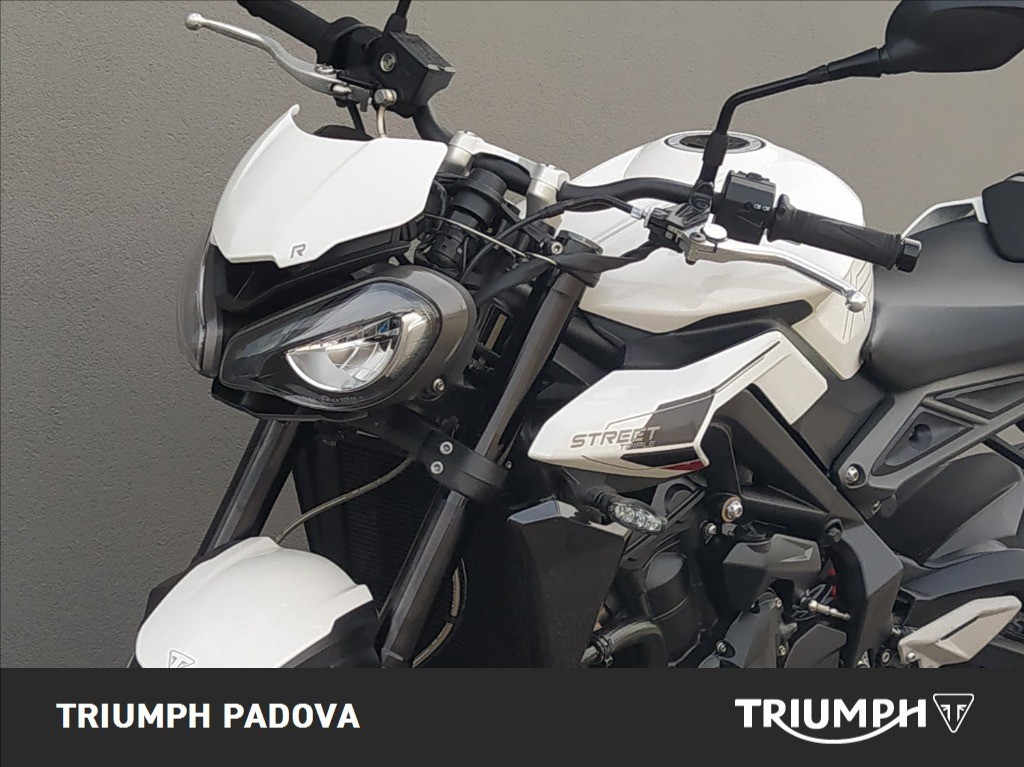 TRIUMPH Street Triple 765 R