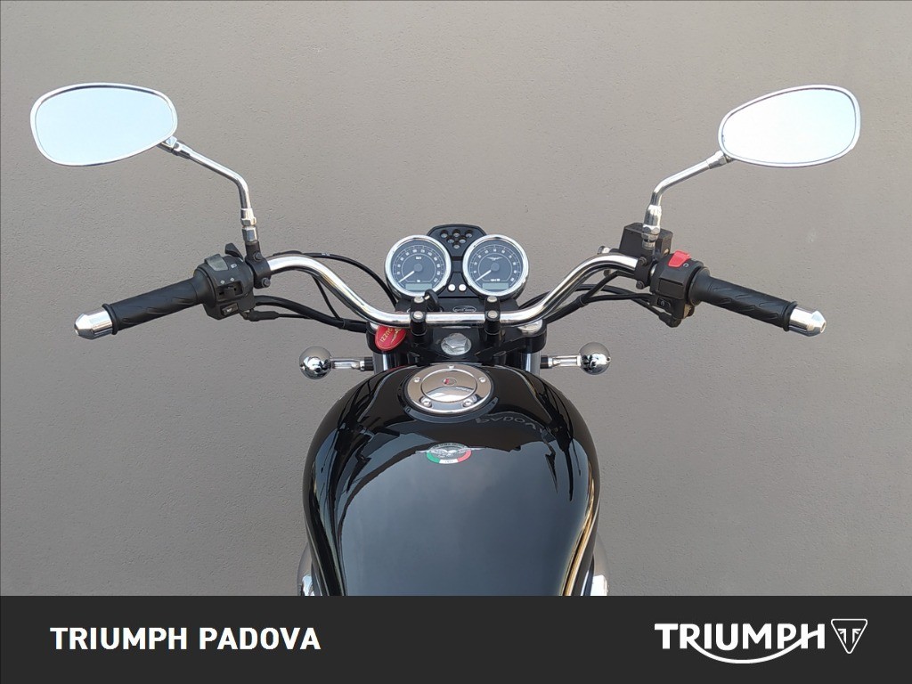 MOTO GUZZI Nevada 750 Classic