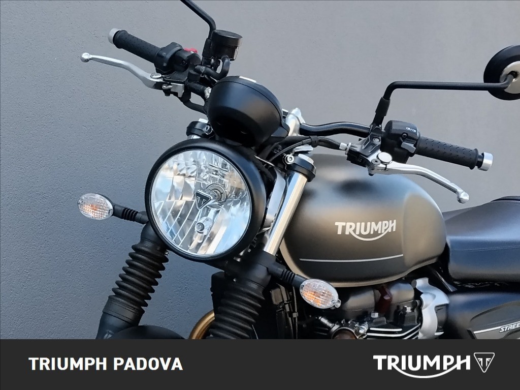 TRIUMPH Street Twin 900 