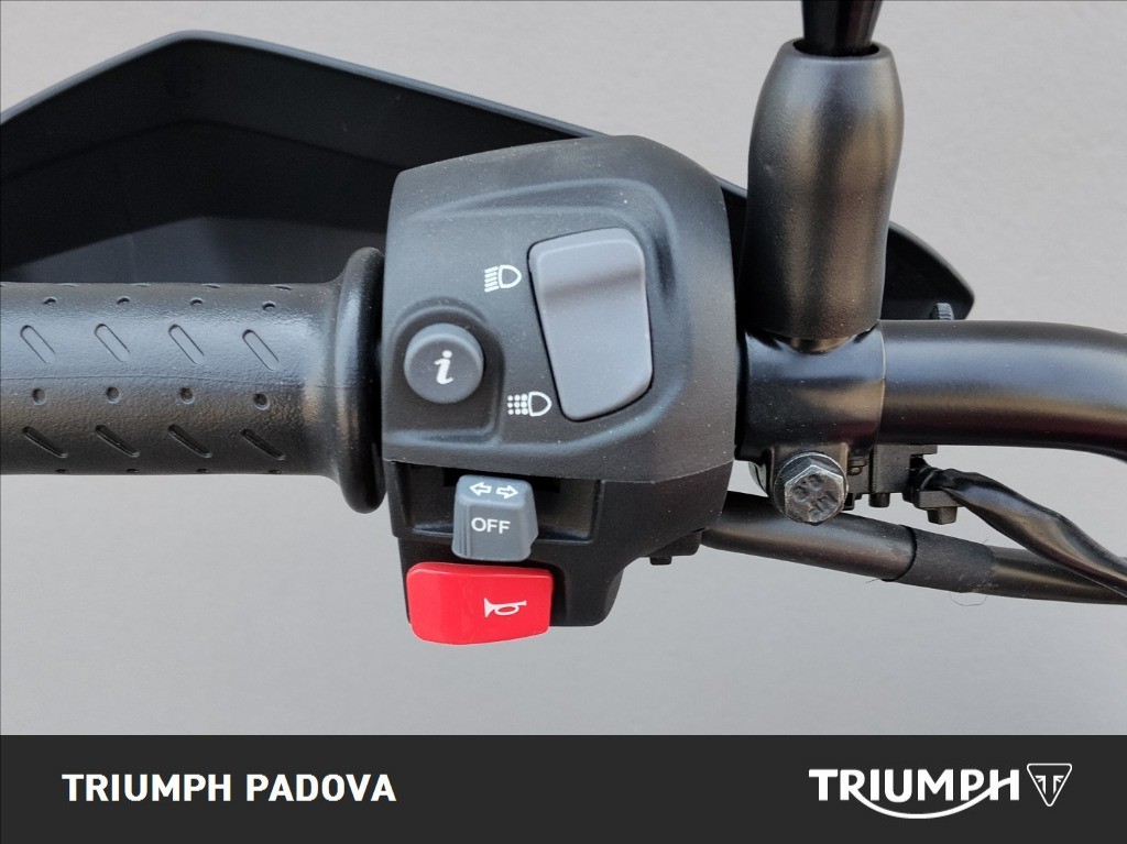 TRIUMPH Scrambler 400 X Abs