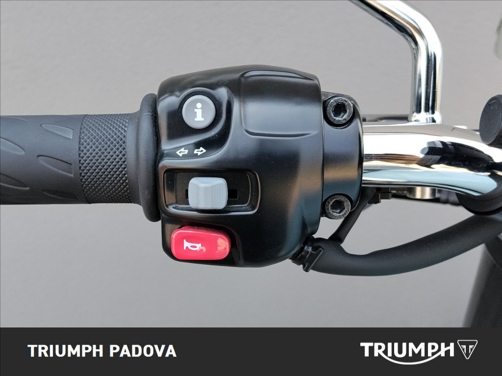 TRIUMPH Bonneville 900 T100 E5