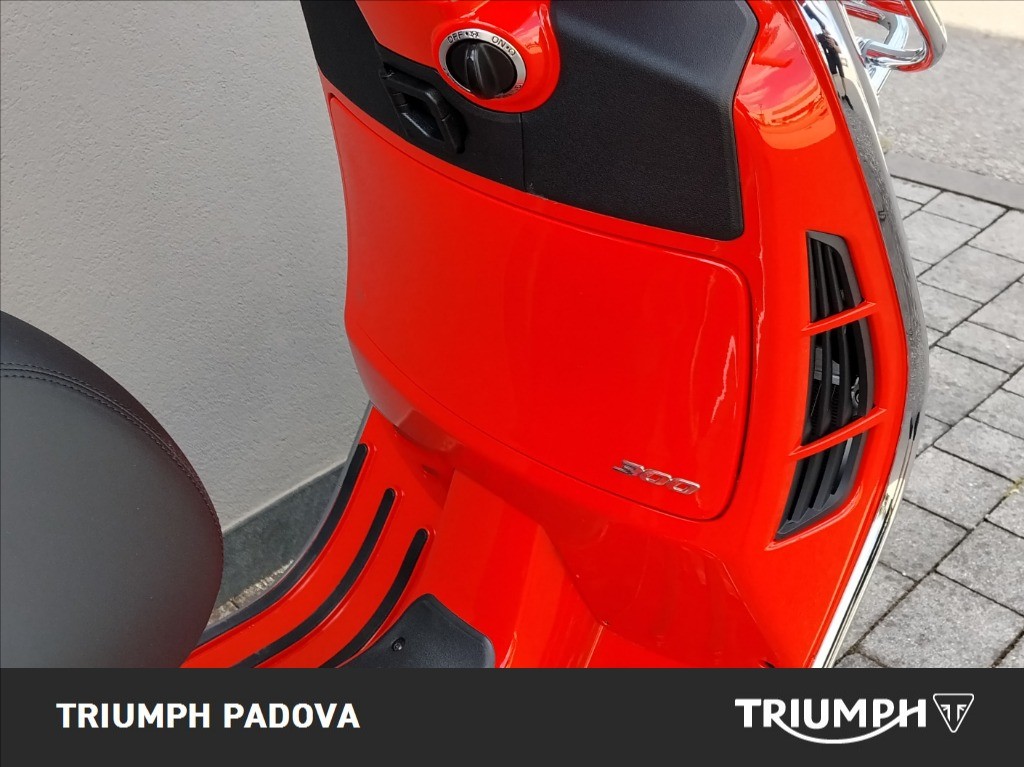 VESPA Vespa GTS 300 hpe Abs