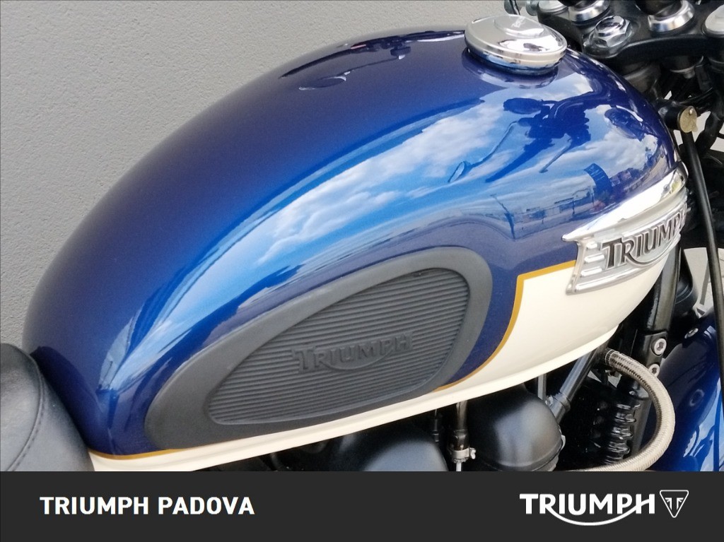 TRIUMPH Bonneville 865 SE